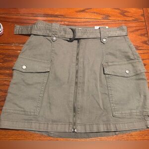 Kohl's Green Mini Cargo Skirt Casual